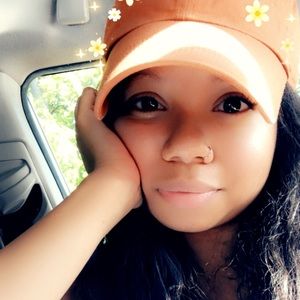 Meet your Posher, Zena